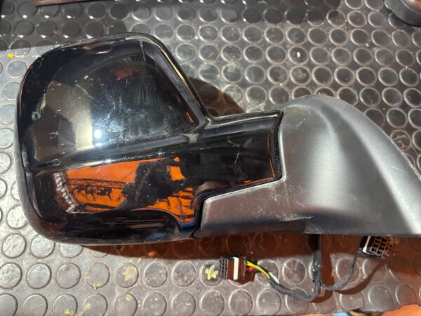RETROVISOR DERECHO 125905