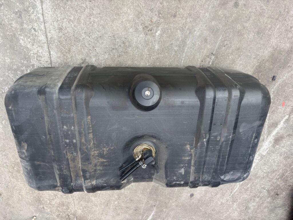 DEPOSITO COMBUSTIBLE 125407