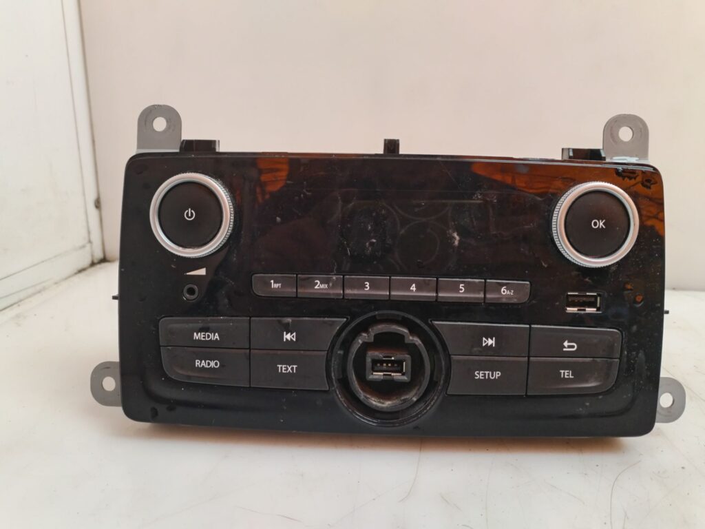 SISTEMA AUDIO / RADIO CD 125760