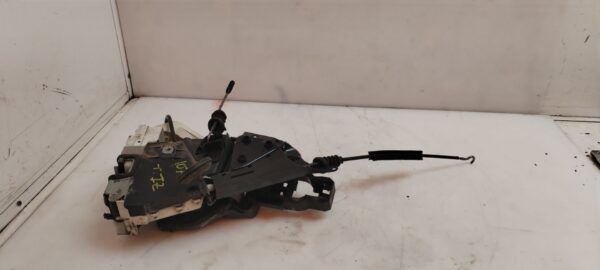 CERRADURA PUERTA TRASERA IZQUIERDA 125777