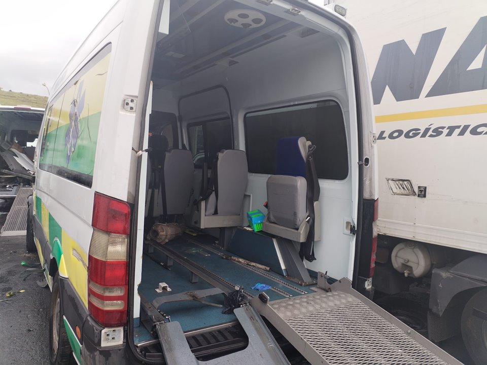 MERCEDES-BENZ SPRINTER II JAMES COOK (906) del 2014