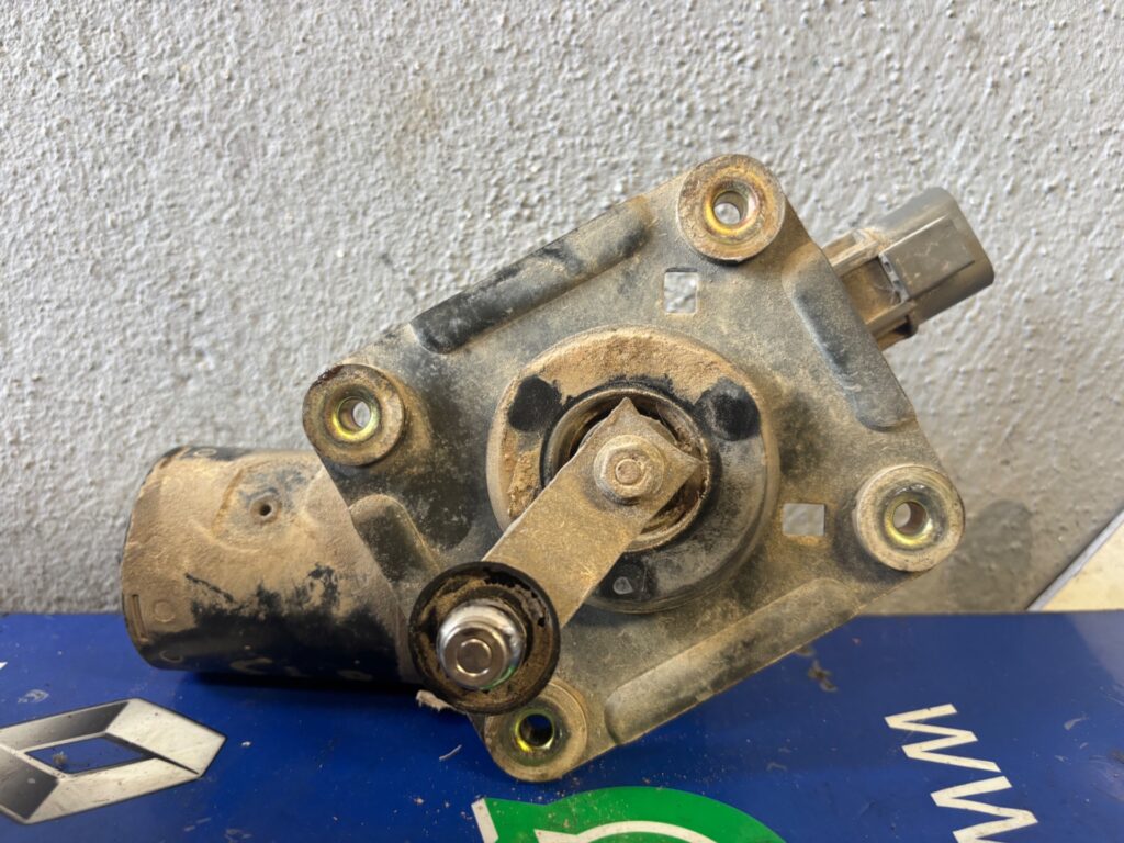 MOTOR LIMPIA DELANTERO 126442
