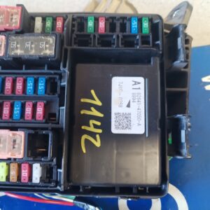 CAJA RELES / FUSIBLES 126375