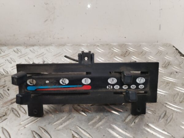 MANDO CALEFACCION / AIRE ACONDICIONADO 126974