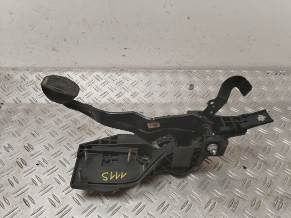 PEDAL FRENO 125989