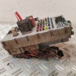 CAJA RELES / FUSIBLES 126840