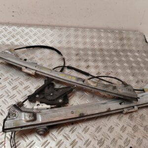 ELEVALUNAS DELANTERO DERECHO 126708