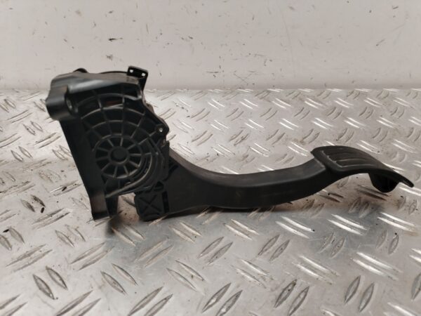 PEDAL ACELERADOR 125968