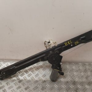 ELEVALUNAS DELANTERO DERECHO 127306