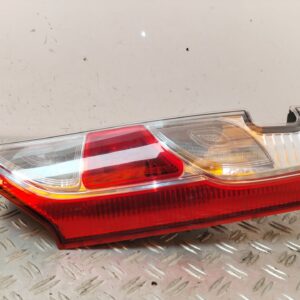 PILOTO TRASERO DERECHO 126645