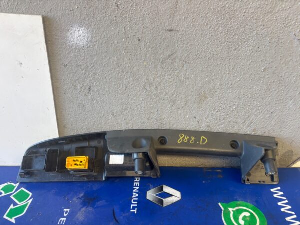 MANDO ELEVALUNAS DELANTERO DERECHO 126357
