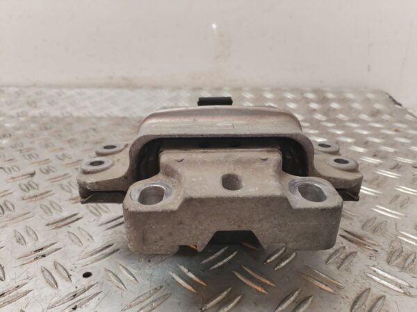 SOPORTE MOTOR 126992