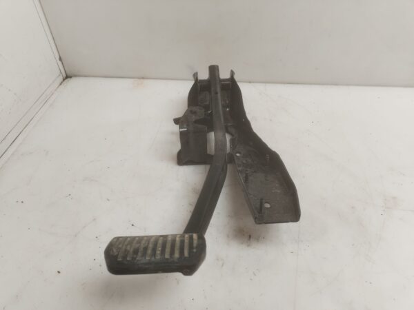 PEDAL FRENO 125807