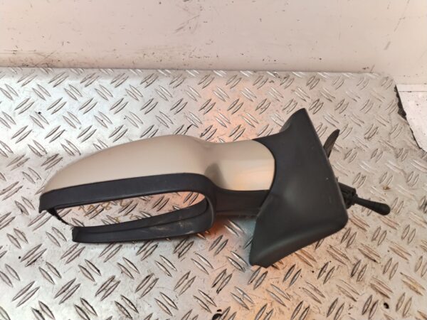 RETROVISOR IZQUIERDO 126999