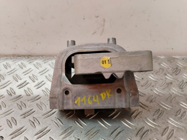 SOPORTE MOTOR DERECHO 127132