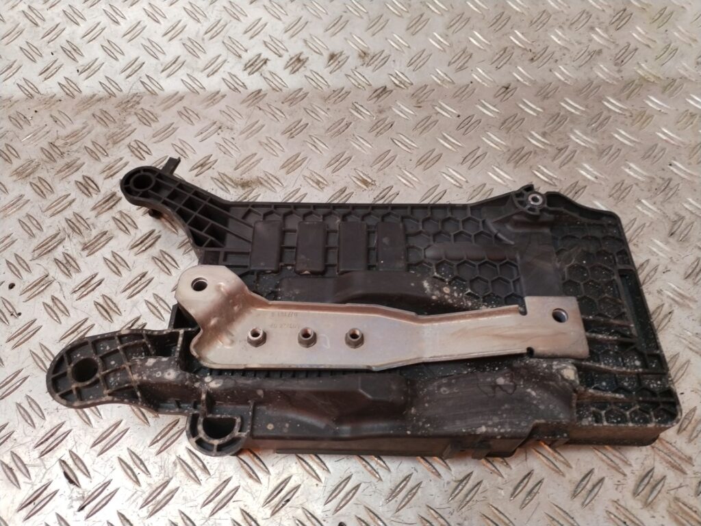 SOPORTE BATERIA 127143