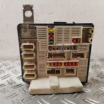 CAJA RELES / FUSIBLES 128858