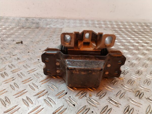 SOPORTE MOTOR 127954