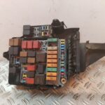 CAJA RELES / FUSIBLES 127848