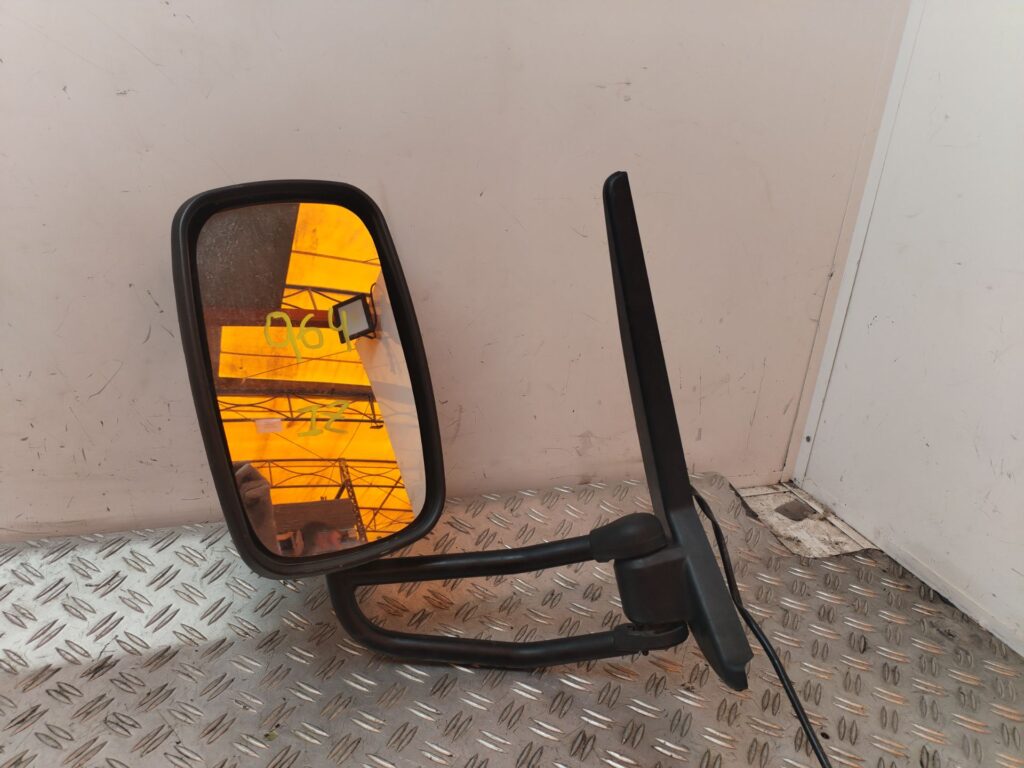 RETROVISOR IZQUIERDO 128251