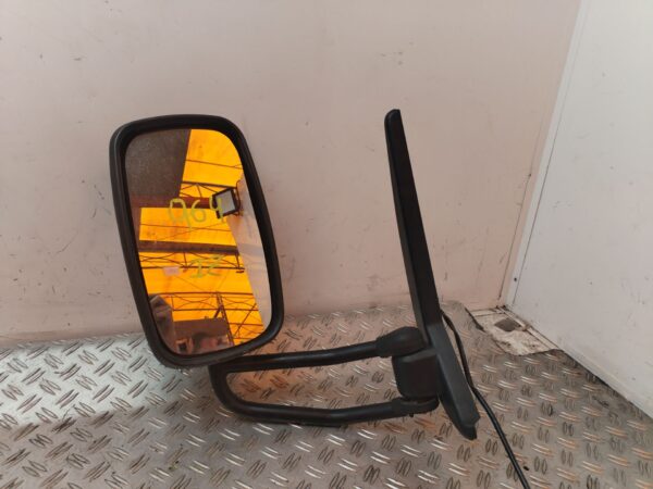 RETROVISOR IZQUIERDO 128251