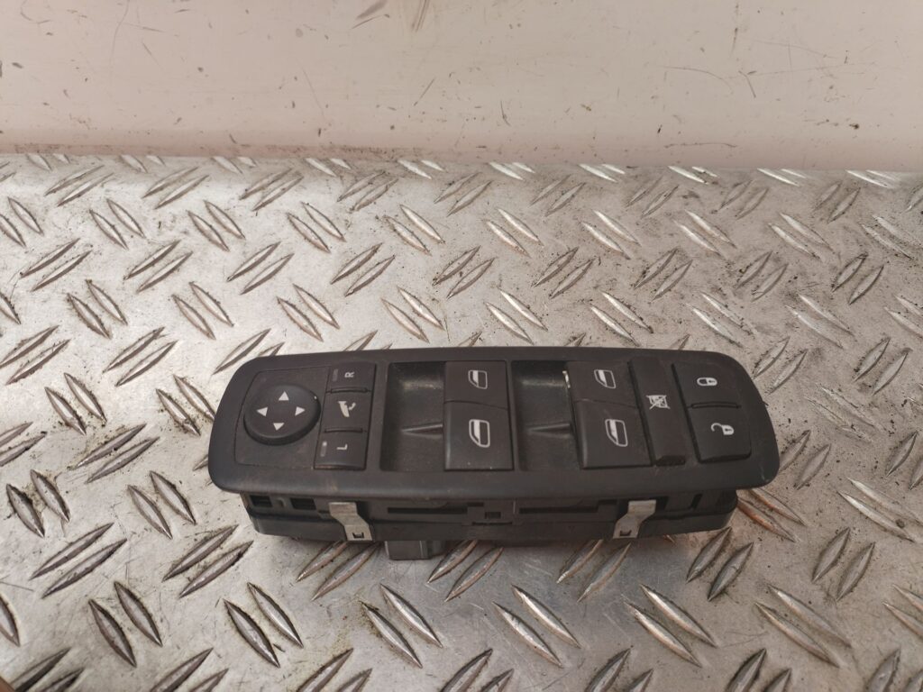 MANDO ELEVALUNAS DELANTERO IZQUIERDO 127349