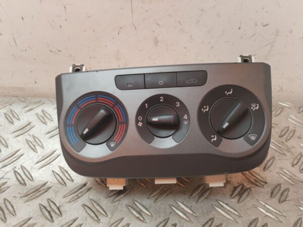 MANDO CALEFACCION / AIRE ACONDICIONADO 128379