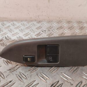 MANDO ELEVALUNAS DELANTERO IZQUIERDO 128562