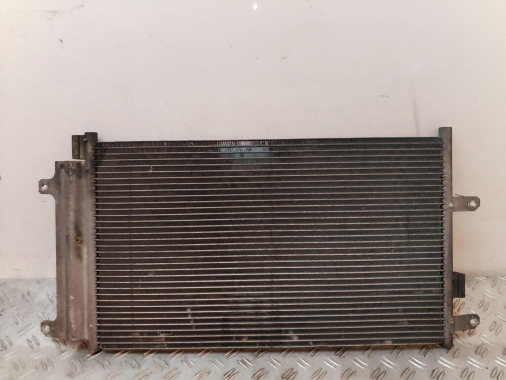 CONDENSADOR / RADIADOR AIRE ACONDICIONADO 127853