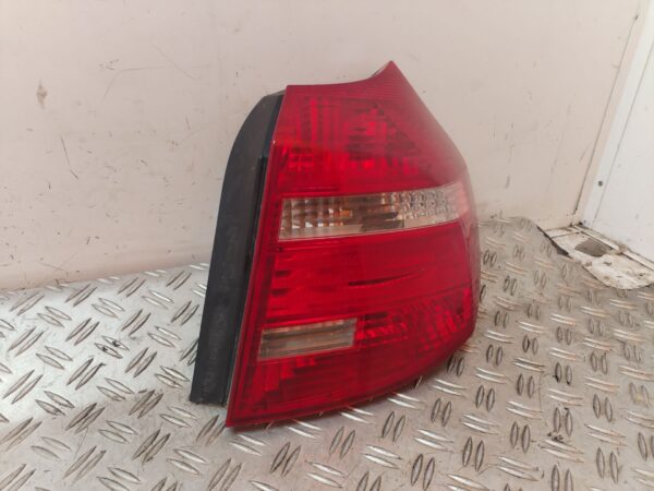 PILOTO TRASERO DERECHO 128244