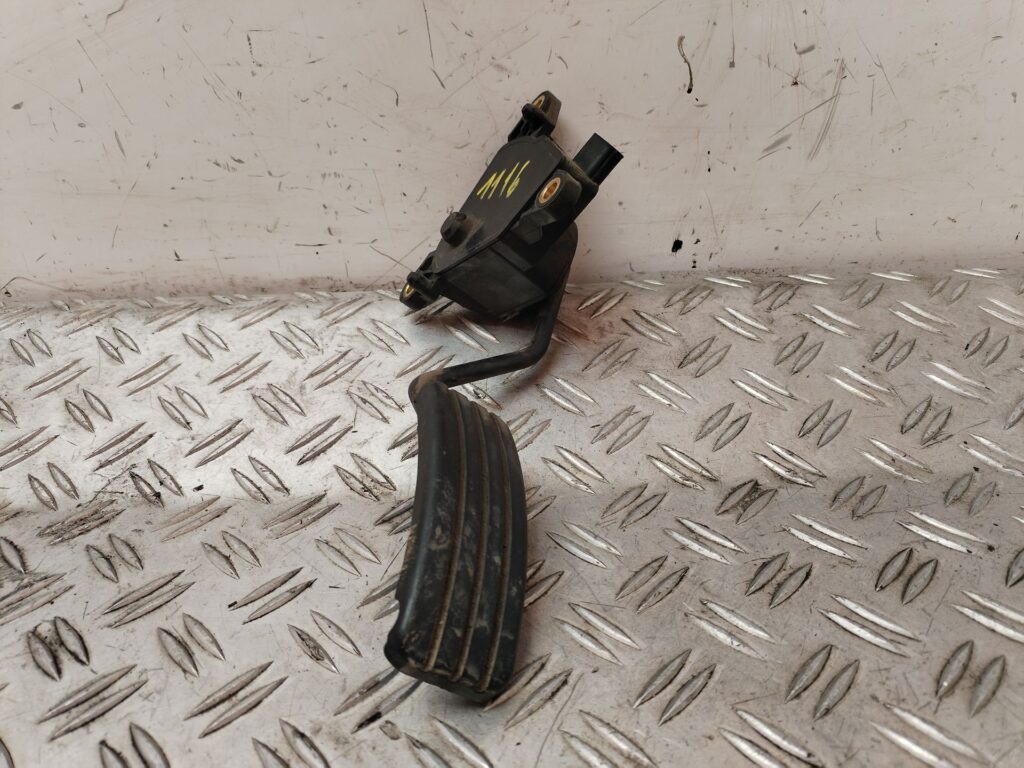 PEDAL ACELERADOR 127699