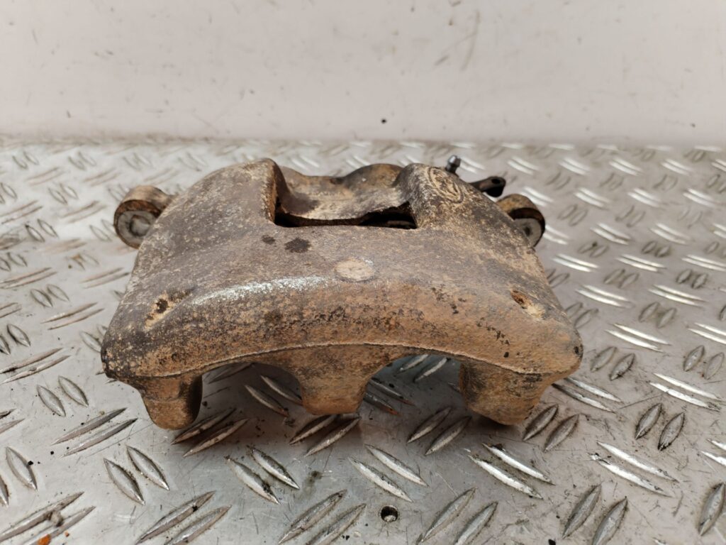 PINZA DE FRENO DELANTERA IZQUIERDA 127575