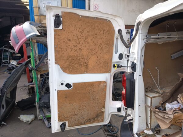 PORTON TRASERO IZQUIERDO 127974