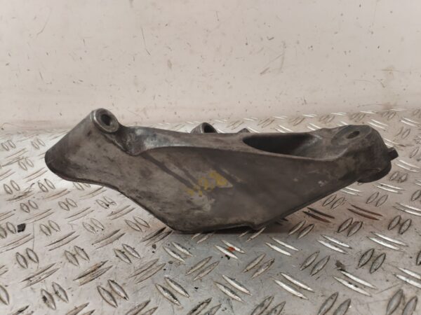 SOPORTE MOTOR DERECHO 128515