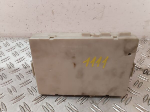 CAJA RELES / FUSIBLES 128731