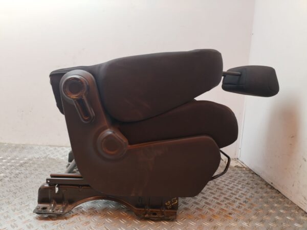 ASIENTO DELANTERO DERECHO 129136