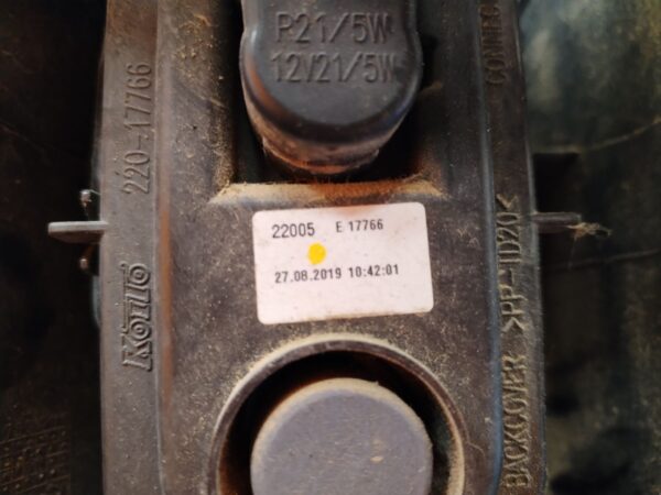 PILOTO TRASERO DERECHO 128789
