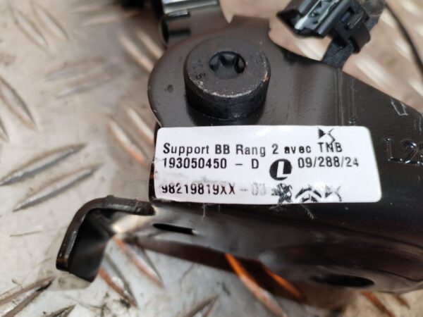 ENGANCHE CINTURON TRASERO CENTRAL 127389