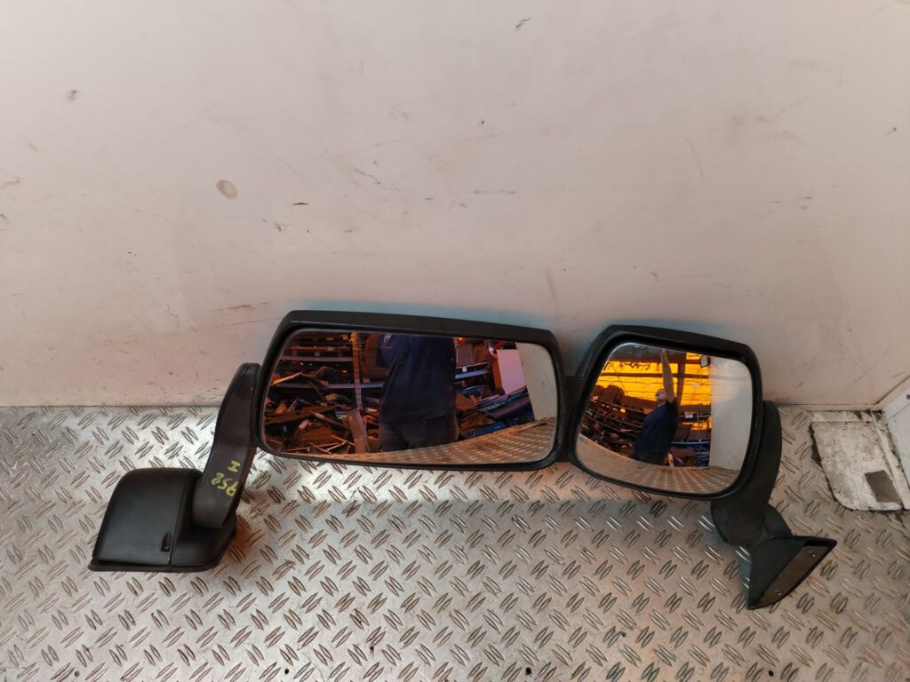 RETROVISOR IZQUIERDO 128942