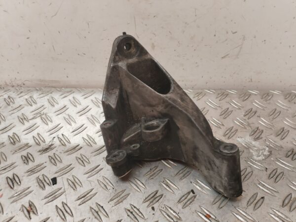 SOPORTE MOTOR DERECHO 128515