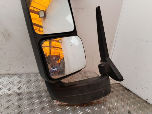 RETROVISOR IZQUIERDO 127643