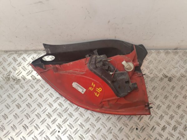 PILOTO TRASERO IZQUIERDO 128903