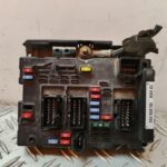 CAJA RELES / FUSIBLES 127224