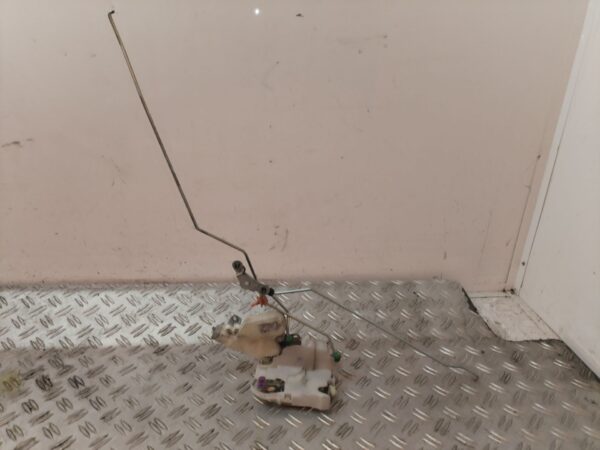 CERRADURA PUERTA DELANTERA IZQUIERDA 127353