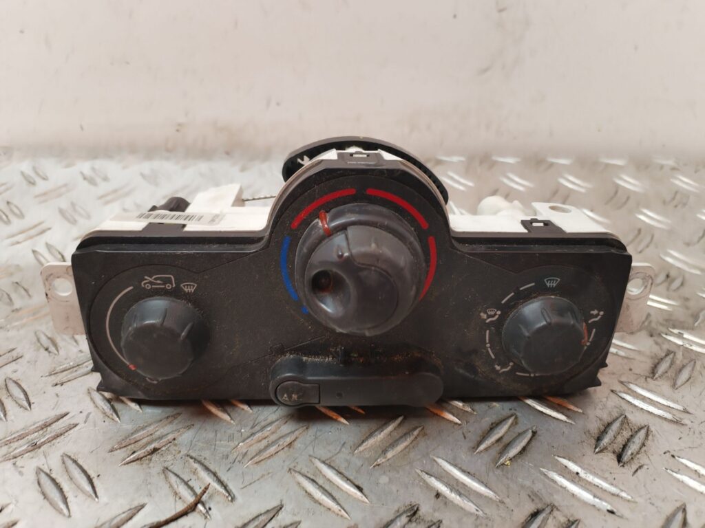 MANDO CALEFACCION / AIRE ACONDICIONADO 127021