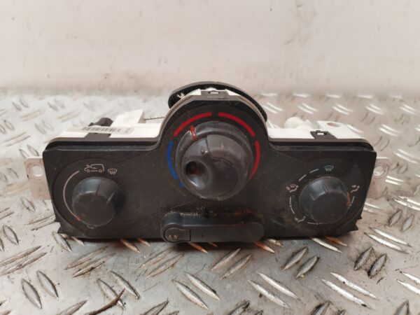 MANDO CALEFACCION / AIRE ACONDICIONADO 127021