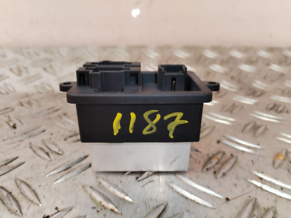 RESISTENCIA CALEFACCION 127400