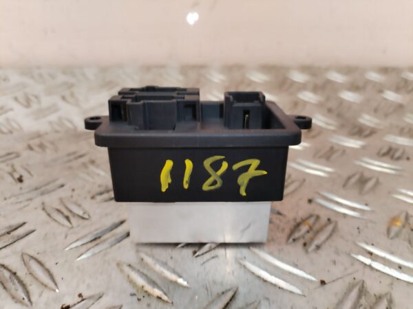 RESISTENCIA CALEFACCION 127400