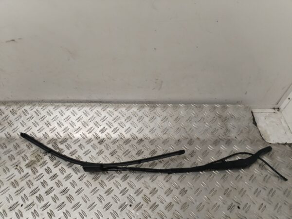 BRAZO LIMPIA DELANTERO IZQUIERDO 127465
