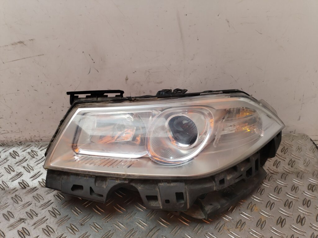 FARO IZQUIERDO 128911